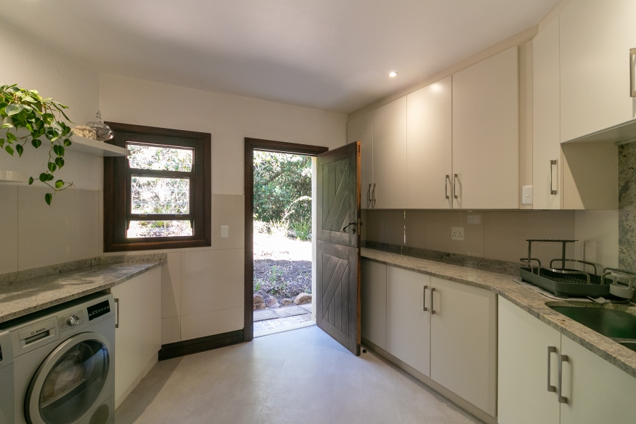 5 Bedroom Property for Sale in Pezula Golf Estate Western Cape